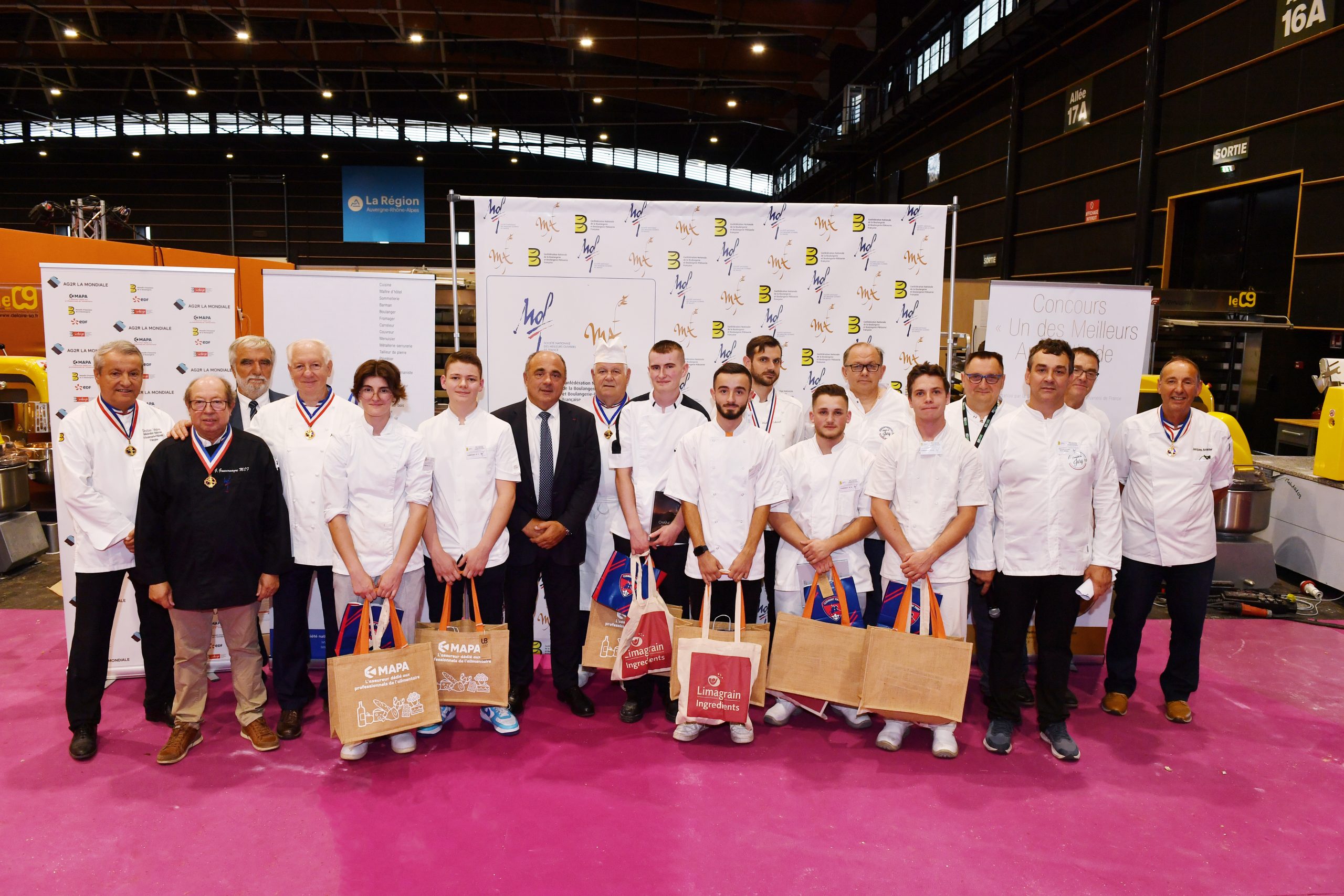 « Un des Meilleurs Apprentis de France » la classe boulangerie s’illustre à la foire de Clermont-Cournon