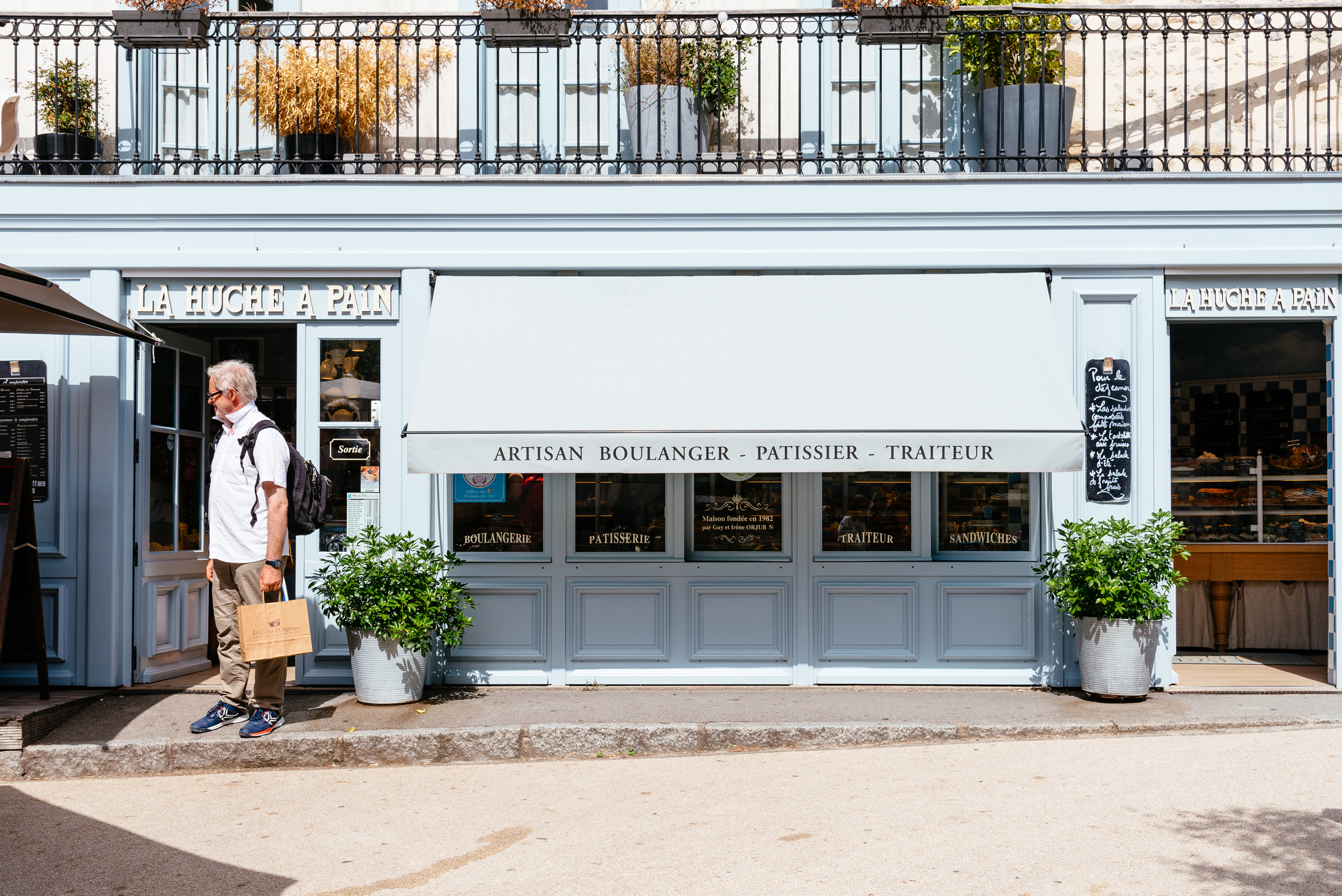 Pour les congés, n’hésitez pas à consulter vos collègues