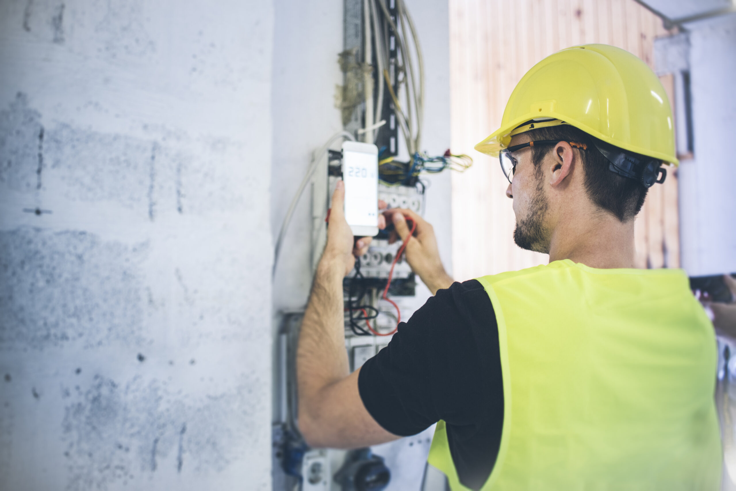 La vérification des installations électriques